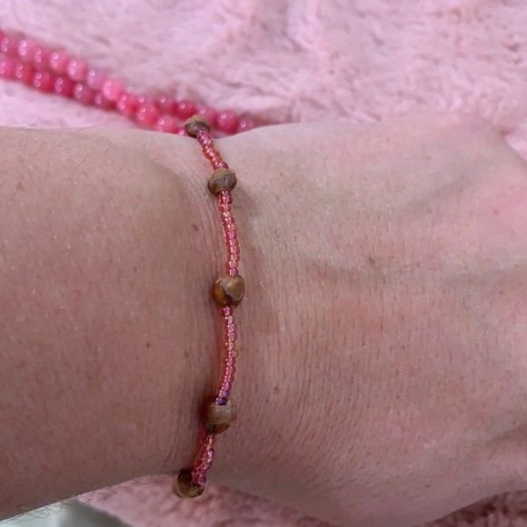 Pink Tones Glass Bead Necklace & Bracelet Set - Picture 9 of 12